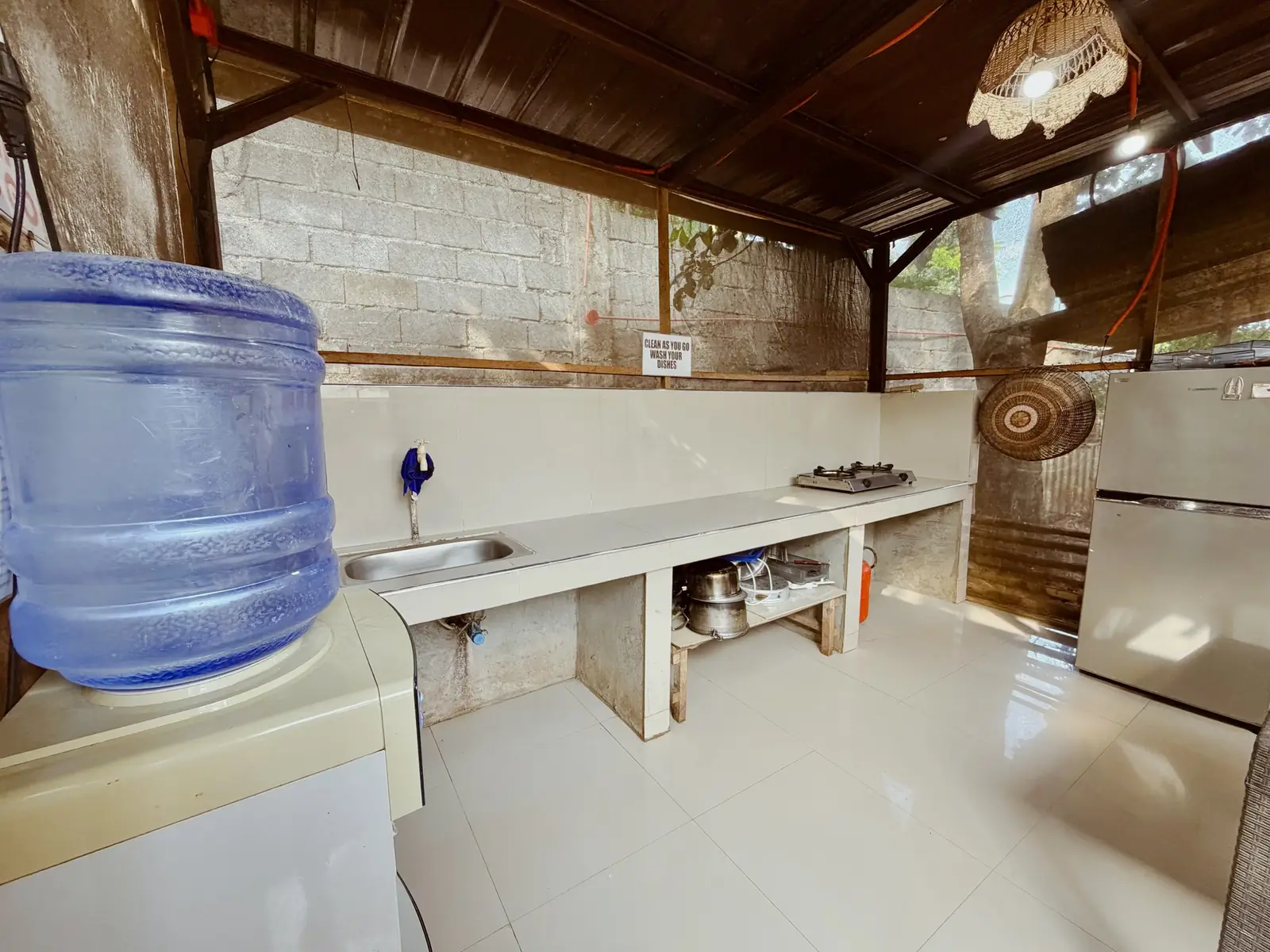 The Kitchen: photo 2